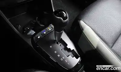 Kia Morning 2023 1.0 Автомат в Москве № 972672, миниатюра 9