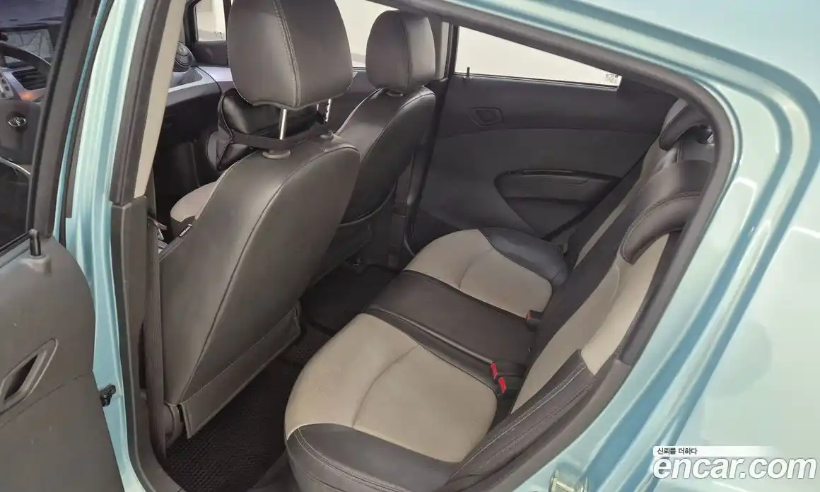 Chevrolet Matiz 2011 1.0 Автомат в Москве № 974613, фото 9