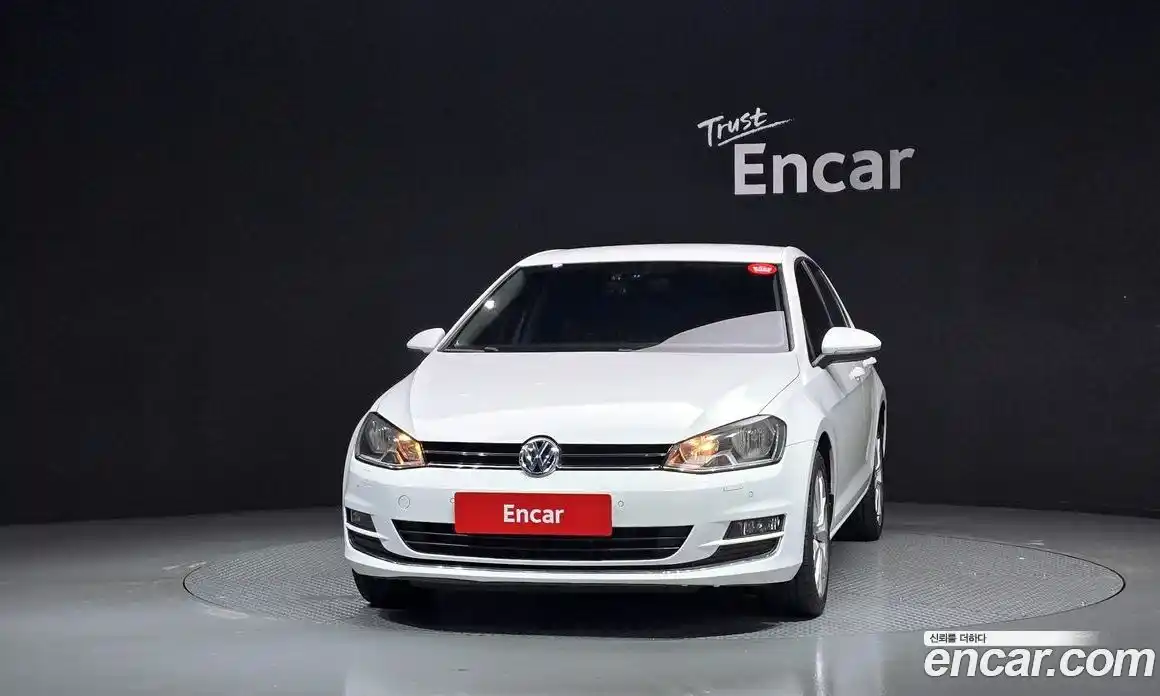 Volkswagen Golf 2013 1.6 гидро в Москве № 976160, фото 3