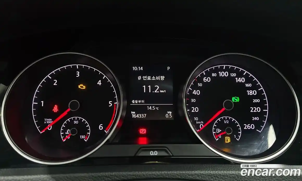 Volkswagen Golf 2013 1.6 гидро в Москве № 976160, фото 8