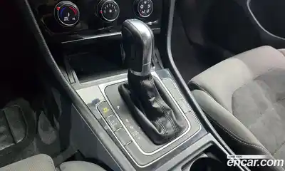 Volkswagen Golf 2013 1.6 гидро в Москве № 976160, миниатюра 9