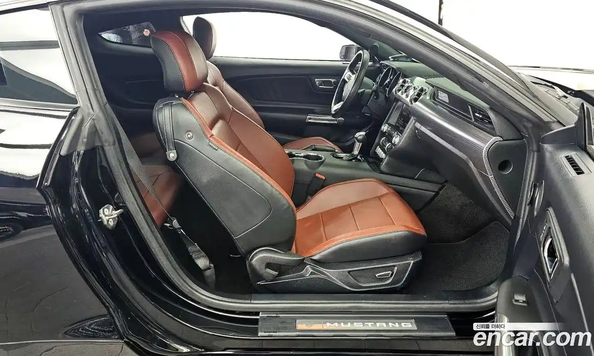 Ford Mustang 2016 2.3 гидро в Москве № 976283, фото 11