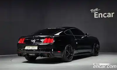 Ford Mustang 2016 2.3 гидро в Москве № 976283, миниатюра 2