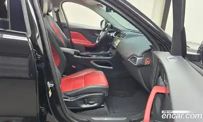 Jaguar F-Pace 2017 2.0 гидро в Москве № 976542, миниатюра 11