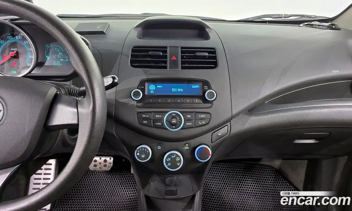 Chevrolet Spark 2014 1.0 гидро в Москве, фото 15