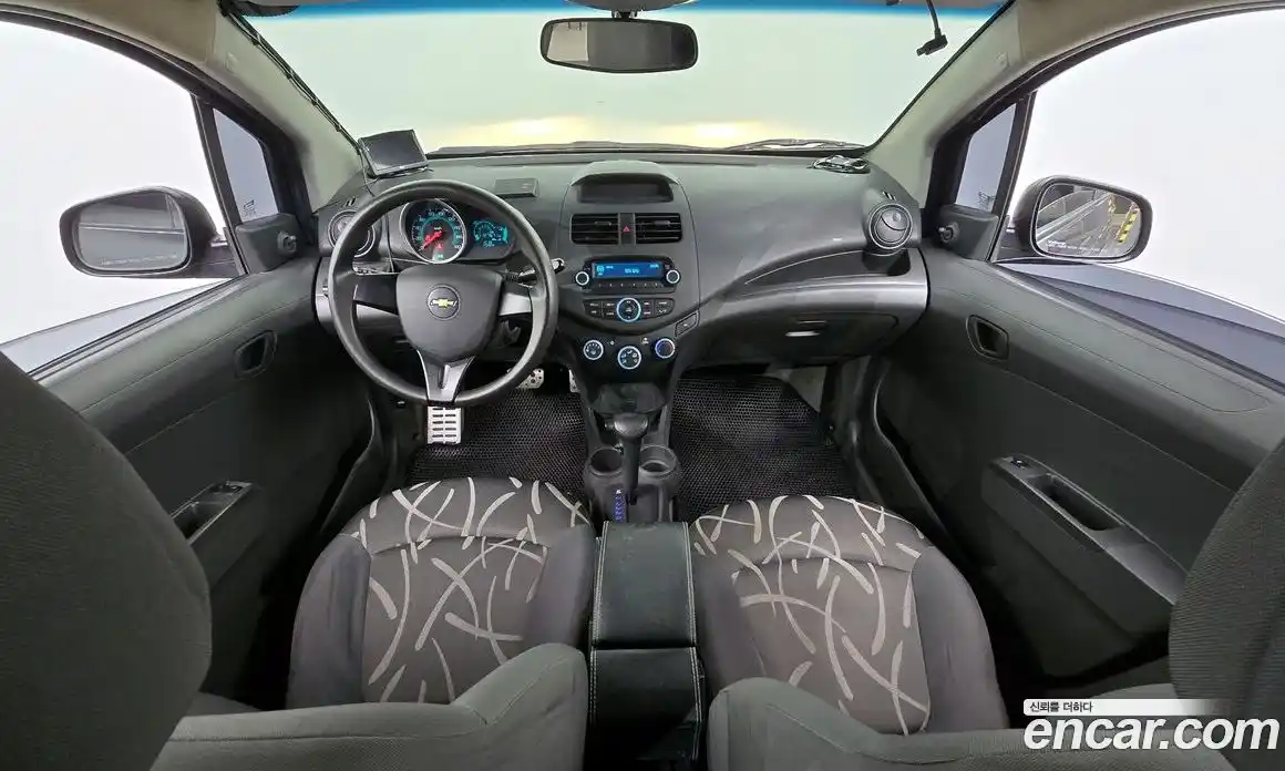 Chevrolet Spark 2014 1.0 гидро в Москве, фото 7