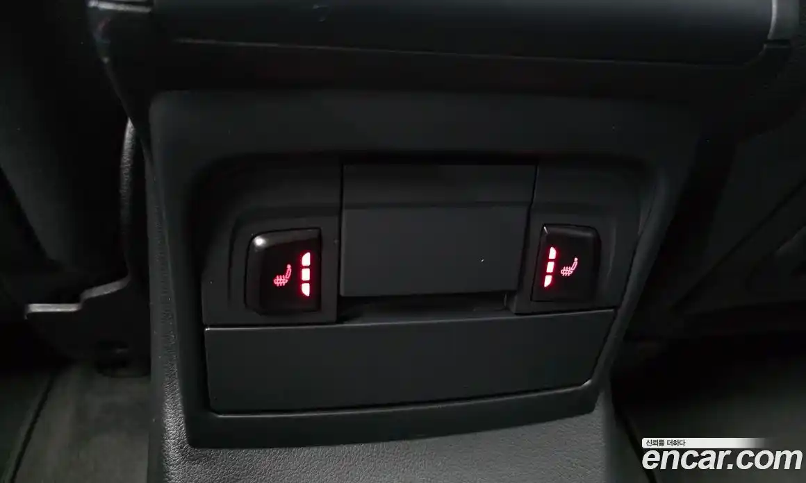 Audi Q5 2016 2.0 Автомат в Москве № 1007947, фото 19