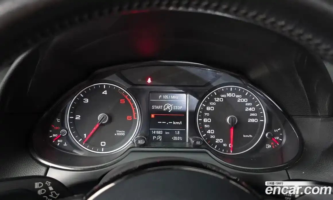 Audi Q5 2016 2.0 Автомат в Москве № 1007947, фото 8