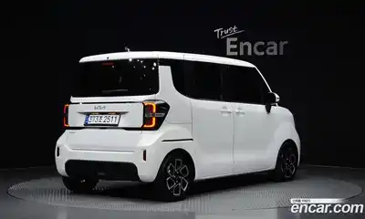 Kia Ray 2024 1.0 Автомат в Москве № 1009379, миниатюра 2