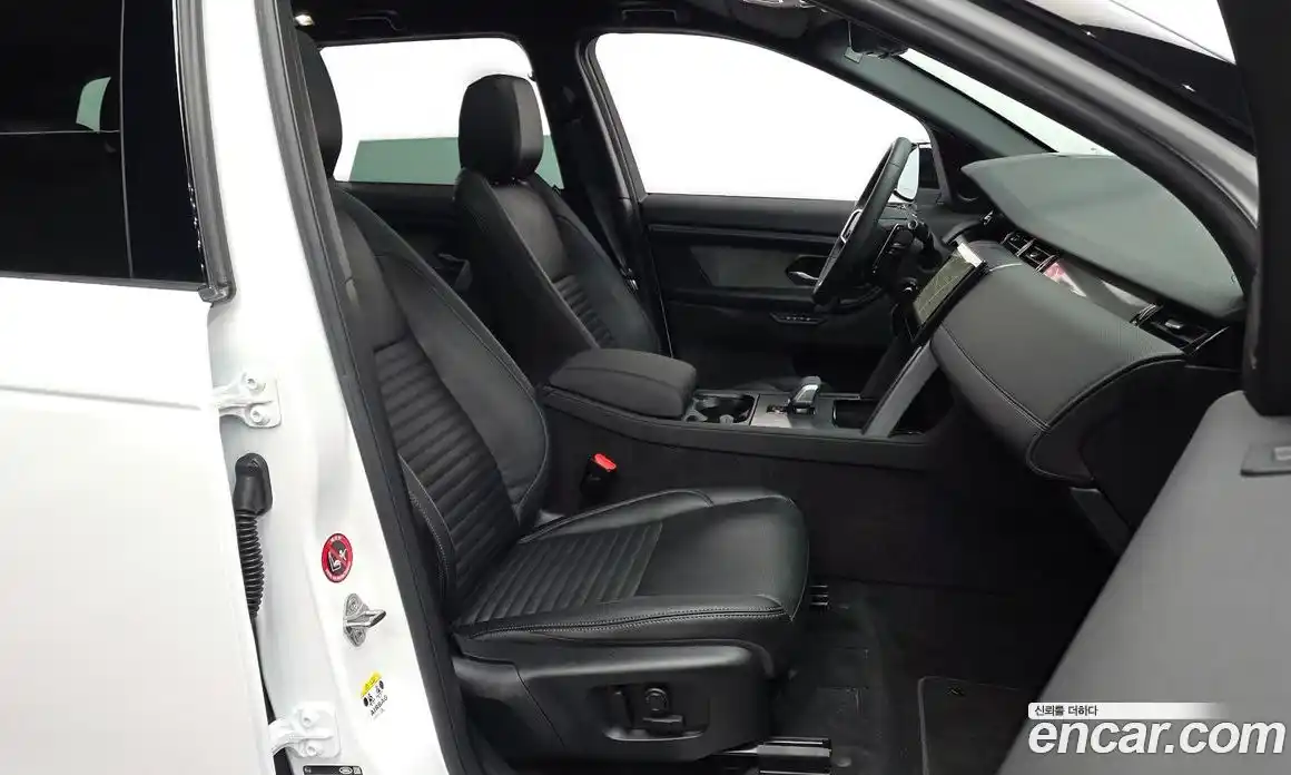 Land Rover Discovery Sport 2025 2.0 гидро в Москве № 1012438, фото 11