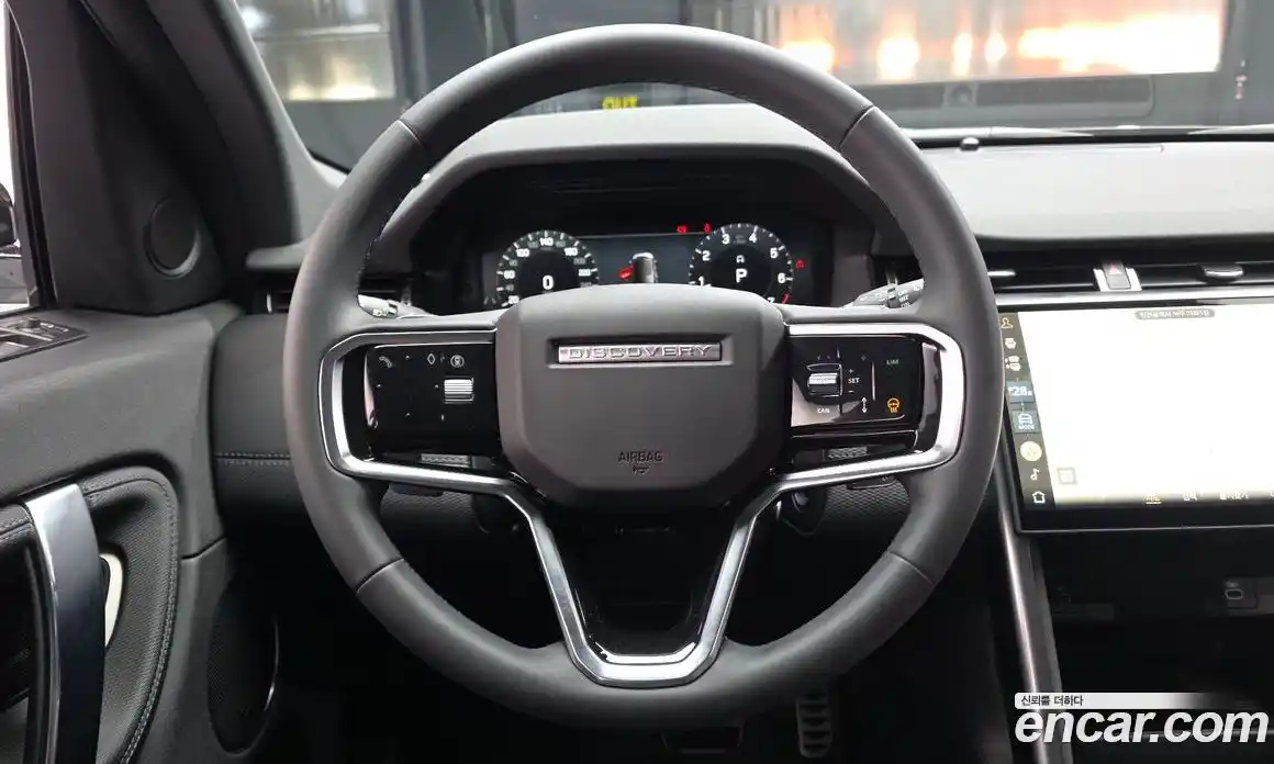 Land Rover Discovery Sport 2025 2.0 гидро в Москве № 1012438, фото 13