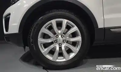 Land Rover Range-Rover Evoque 2018 2.0 гидро в Москве № 1013524, миниатюра 5