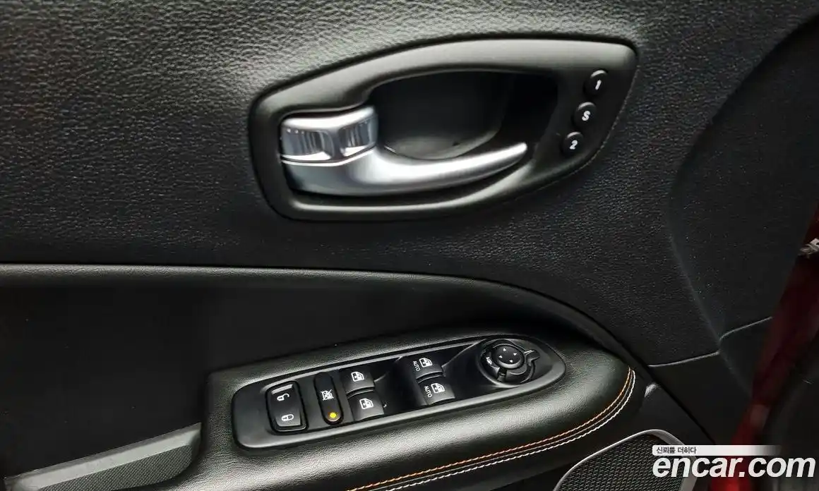 Jeep Compass 2020 2.4 гидро в Москве № 1015005, фото 17