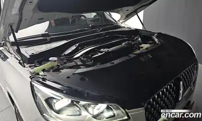 Lincoln Aviator 2021 3.0 гидро в Москве № 1015572, миниатюра 6