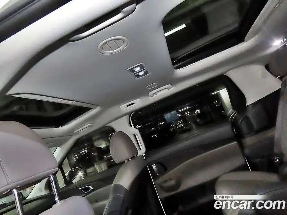 Kia Canival 2025 1.6 Автомат в Москве № 1065798, фото 14