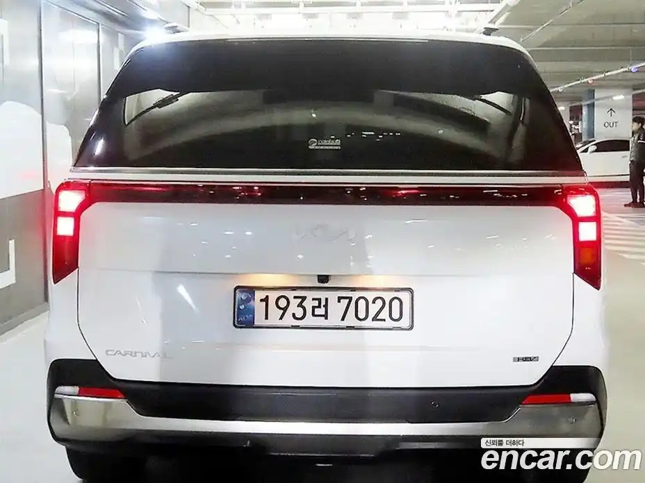 Kia Canival 2025 1.6 Автомат в Москве № 1065798, фото 5