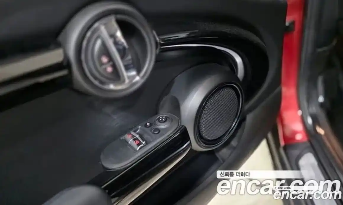 Mini Cooper 2020 1.5 гидро в Москве, фото 18