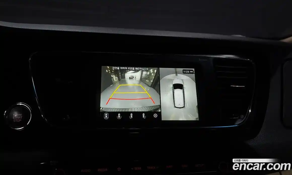 Kia Canival 2018 3.3 Автомат в Москве № 1079266, фото 15