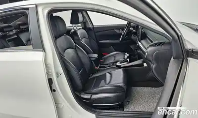 Kia K3 2022 1.6 Автомат в Москве № 1079289, миниатюра 12