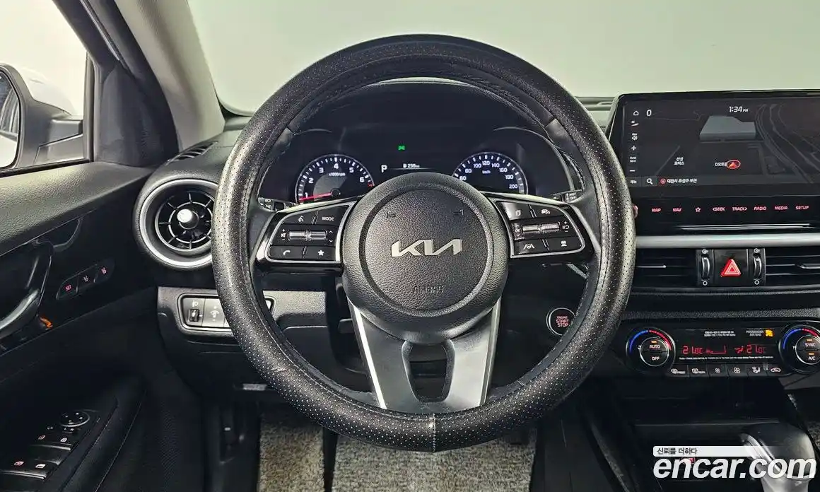 Kia K3 2022 1.6 Автомат в Москве № 1079289, фото 16