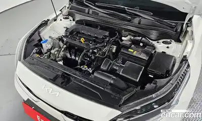 Kia K3 2022 1.6 Автомат в Москве № 1079289, миниатюра 6