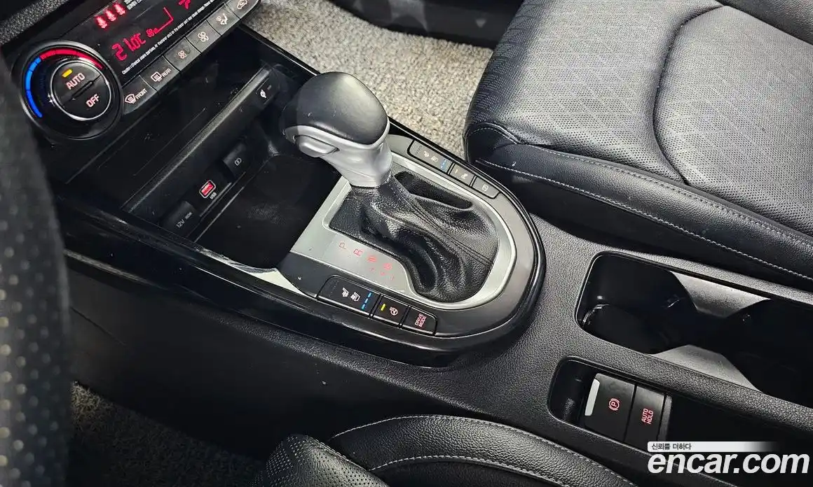 Kia K3 2022 1.6 Автомат в Москве № 1079289, фото 9