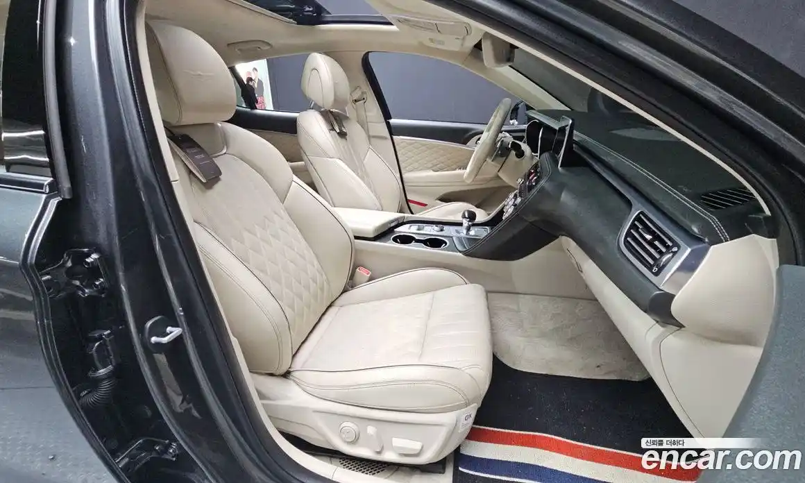 Genesis G70 2018 3.3 Автомат в Москве № 1079708, фото 11