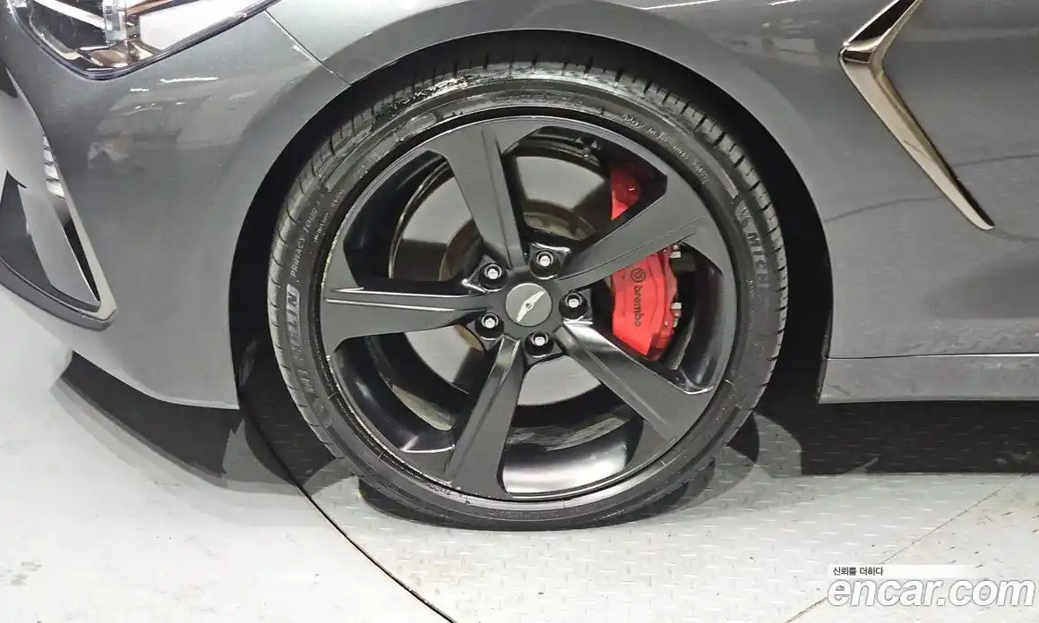 Genesis G70 2018 3.3 Автомат в Москве № 1079708, фото 5