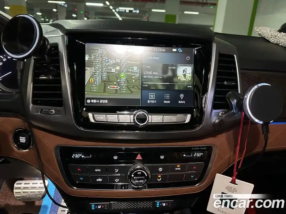 SsangYong Rexton 2018 2.2 Автомат в Москве № 1080836, фото 10