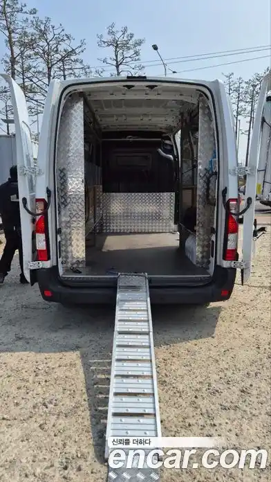 Renault Master 2020 2.3 Механическая в Москве № 1081658, фото 13