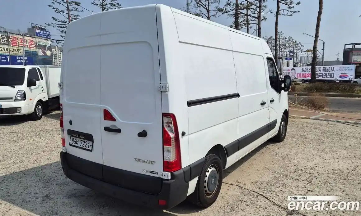 Renault Master 2020 2.3 Механическая в Москве № 1081658, фото 7