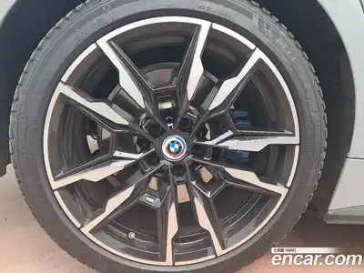 BMW i4 2023 Автомат в Москве № 1082733, миниатюра 12