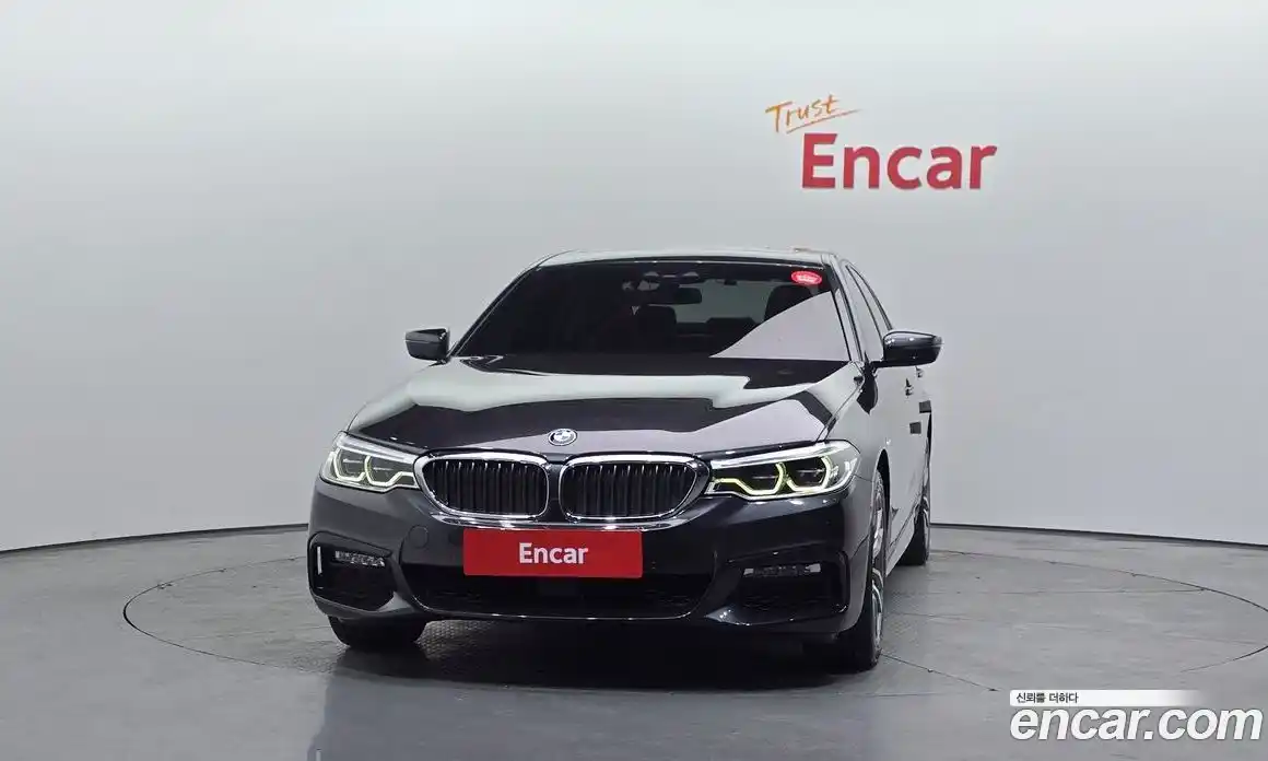 BMW 5-Series 2017 2.0 Автомат в Москве № 1082894, фото 3