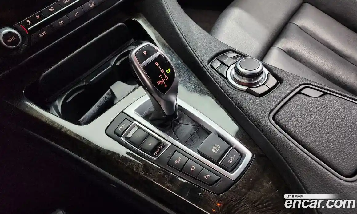 BMW 6-Series 2014 3.0 Автомат в Москве № 1082899, фото 9