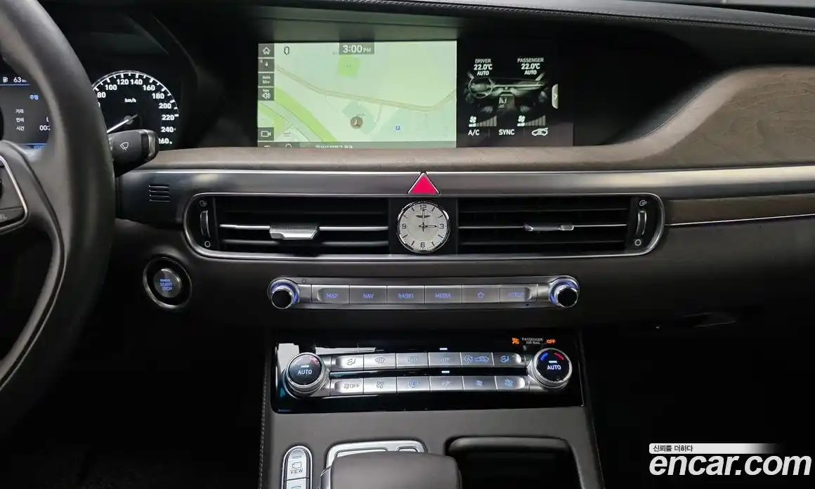 Genesis G90 2018 3.3 гидро в Москве № 118488, фото 16