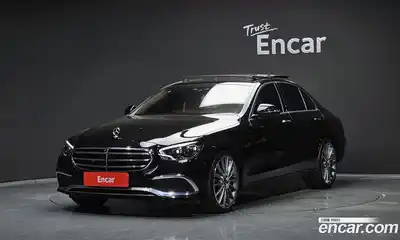 Mercedes-Benz E-Class, 2023