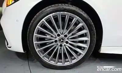 Mercedes-Benz C-Class 2022 2.0 гидро в Москве № 141395, миниатюра 5
