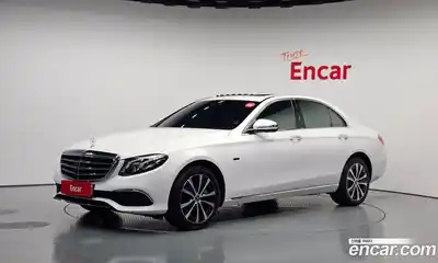 Mercedes-Benz E-Class, 2020