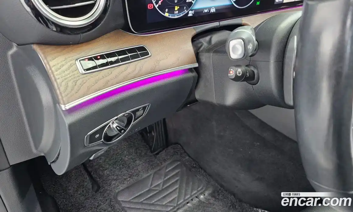 Mercedes-Benz E-Class 2020 2.0 гидро в Москве № 161411, фото 18