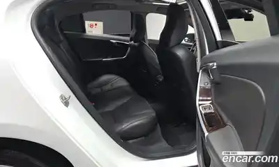 Volvo S60 2017 2.0 гидро в Москве № 161909, миниатюра 12