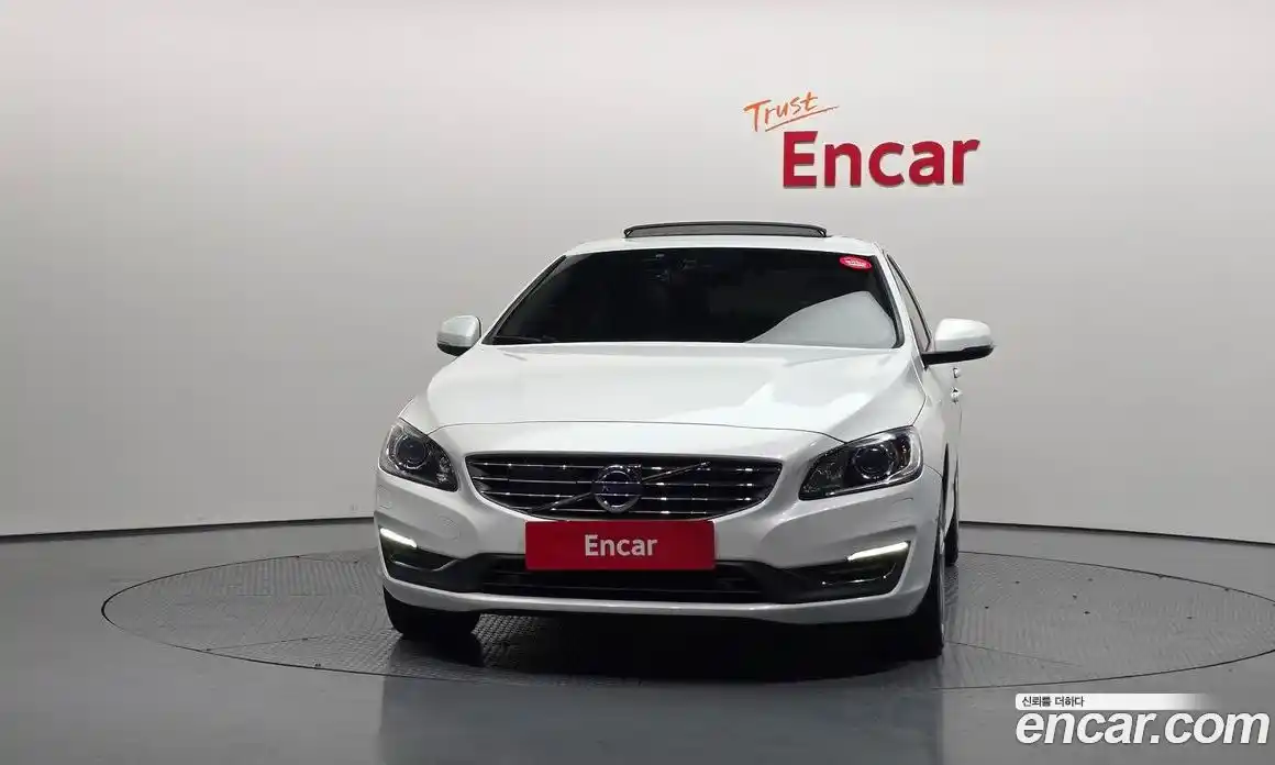 Volvo S60 2017 2.0 гидро в Москве № 161909, фото 3