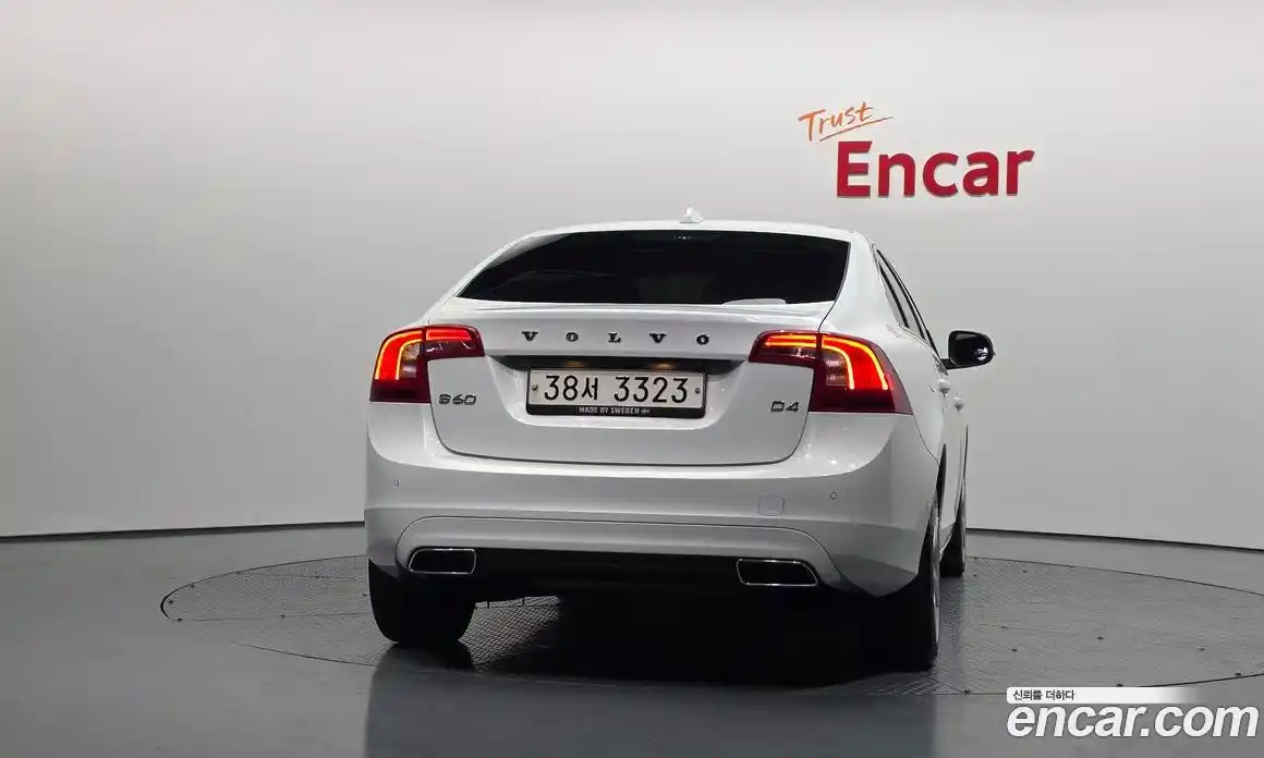 Volvo S60 2017 2.0 гидро в Москве № 161909, фото 4