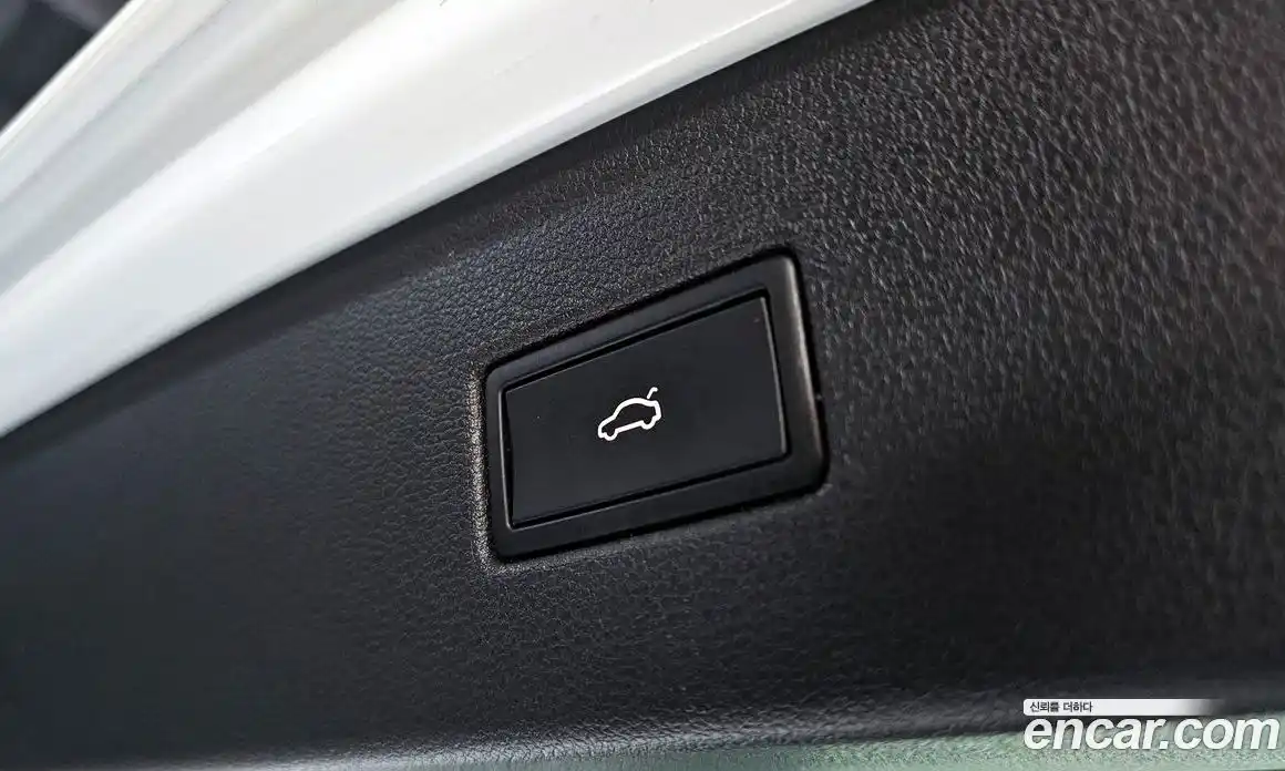 Volkswagen Tiguan 2023 2.0 гидро в Москве № 168810, фото 19