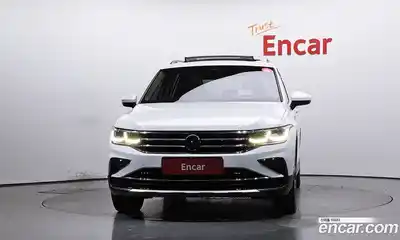 Volkswagen Tiguan 2023 2.0 гидро в Москве № 168810, миниатюра 3