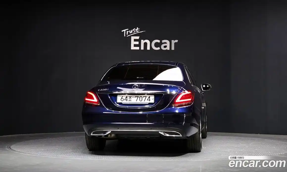 Mercedes-Benz C-Class 2019 1.9 гидро в Москве № 177509, фото 4