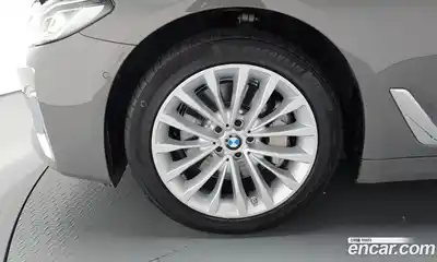 BMW 5-Series 2022 2.0 гидро в Москве № 192549, миниатюра 5