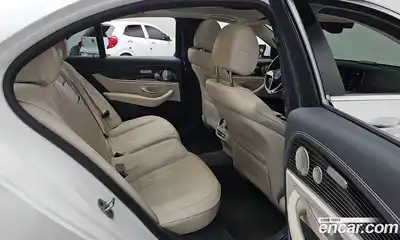 Mercedes-Benz E-Class 2021 3.0 гидро в Москве № 194049, миниатюра 12