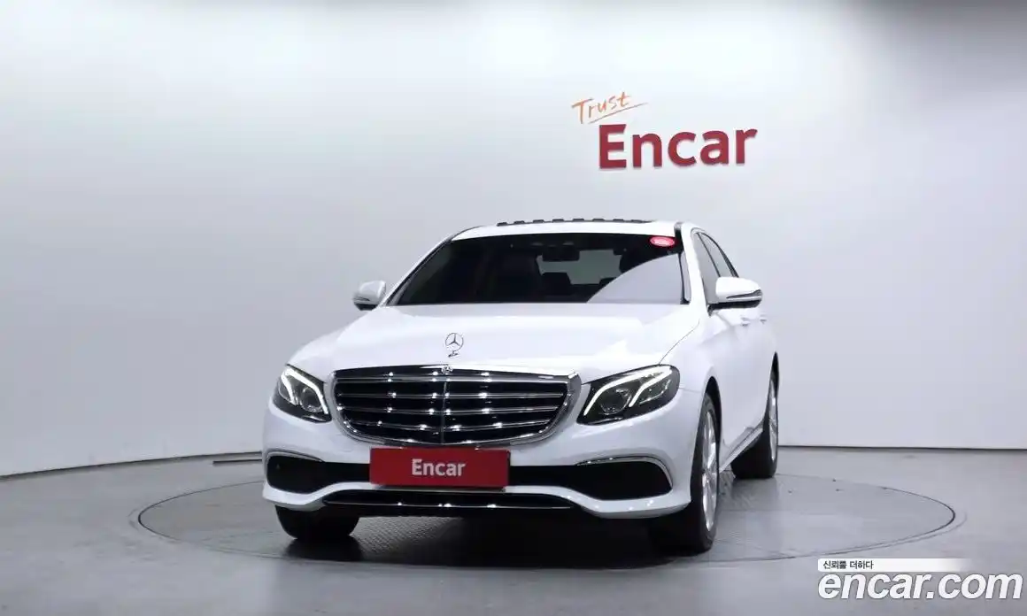Mercedes-Benz E-Class 2018 2.0 гидро, фото 3