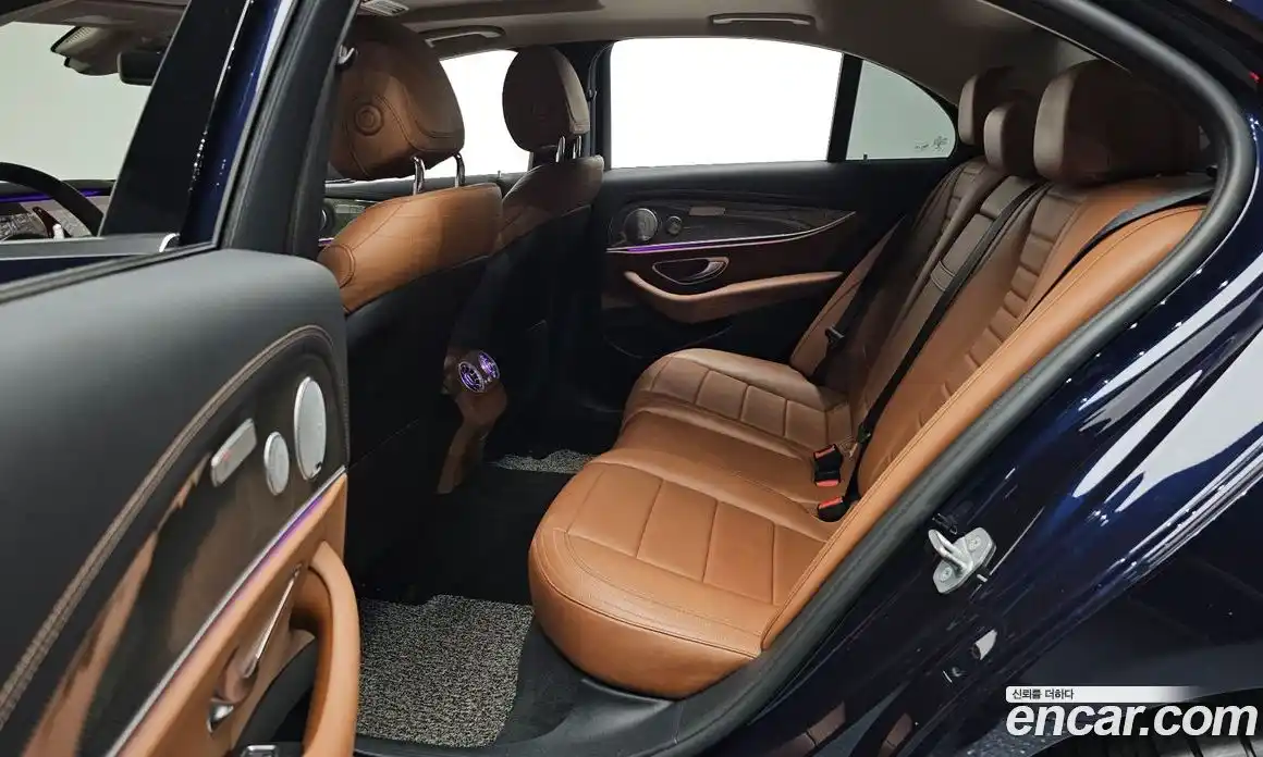 Mercedes-Benz E-Class 2018 2.0 гидро, фото 12