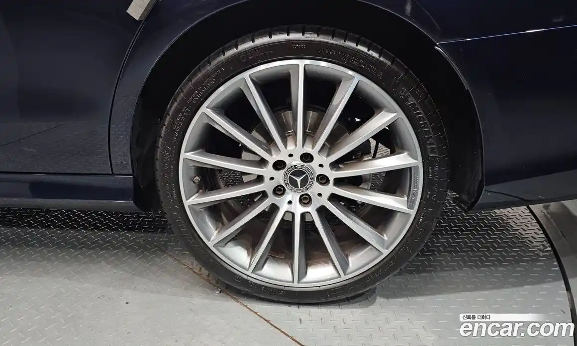 Mercedes-Benz E-Class 2018 2.0 гидро, фото 5